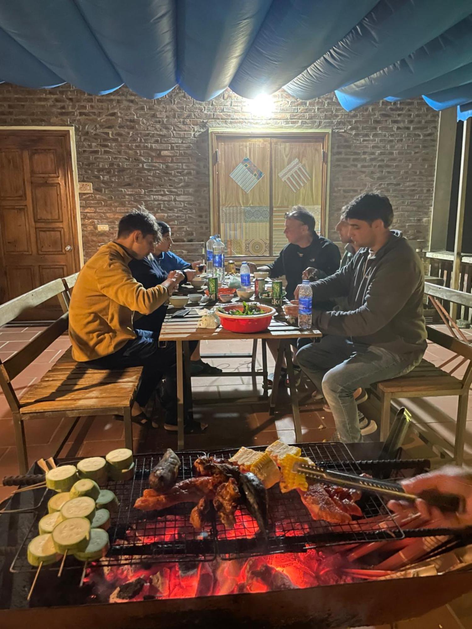 Stone Paradise Homestay Sa Pa Exterior foto